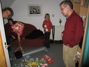 De pakjes komen op zolder binnen